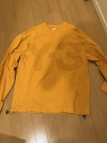 Y-3 머스타드 롱 슬리브 트레이너