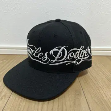 47 LOS ANGELES DODGERS x Mr.CARTOON