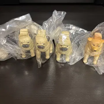 아카네의 나무 조각 오리와 개 퍼그 3마리 세트 덤 시바견