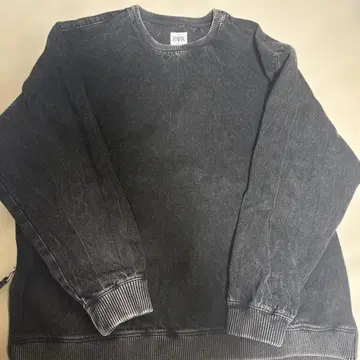ZARA 구제 데미지 가공 맨투맨