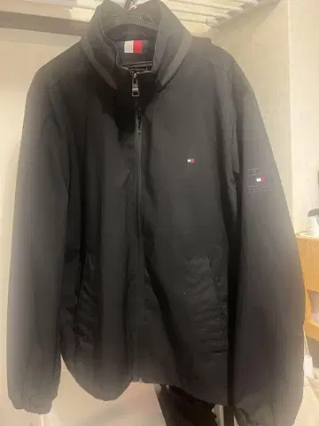 TOMMY HILFIGER 블랙 나일론 자켓