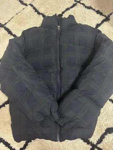 네이비 그린 체크 다운 코트