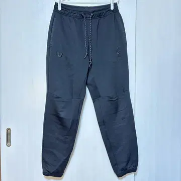 리버풀 FC 뉴발란스 팬츠