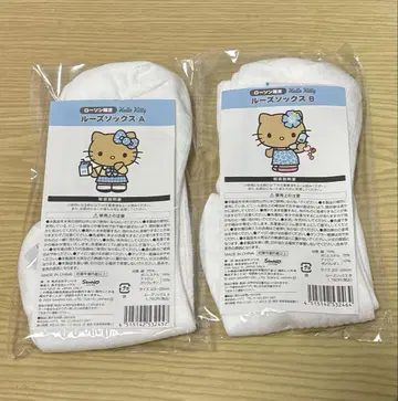 로손 한정판 헬로키티 루즈 삭스 2세트