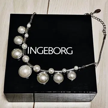 INGEBORG 펄 실버 목걸이 포멀 캐주얼
