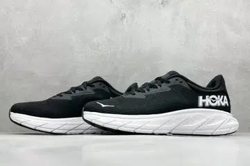 HOKA ONE ONE M ARAHI 7 스니커즈 블랙 26cm