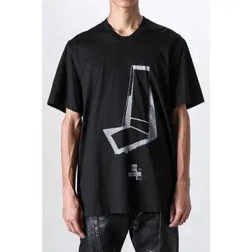 최종 가격 인하 JULIUS SS25 anima Base Tee
