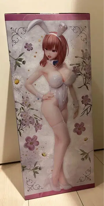 Monochrome Bunny Natsume 1/4 스케일 피규어