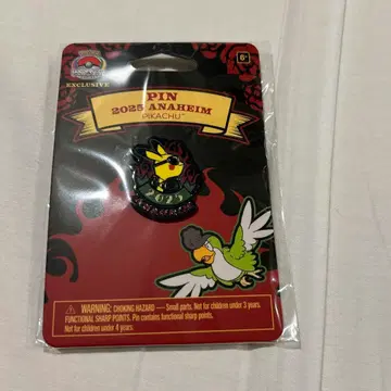 WCS 2025 애너하임 포켓몬 센터 한정판 빨간색 피카츄 핀즈 핀 배지