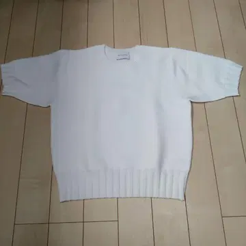UNITED ARROWS 화이트 반팔 니트