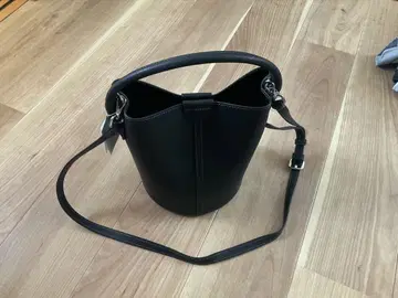 택 포함 새상품 블랙 숄더백 약 20cm