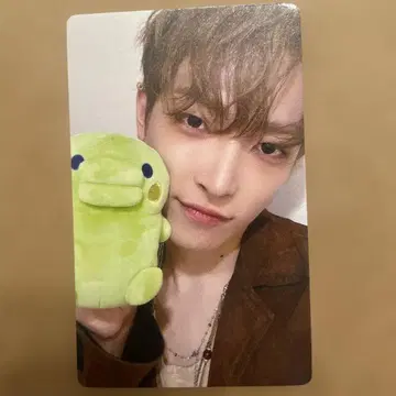 ateez golden hour jump up jumpup 홍준