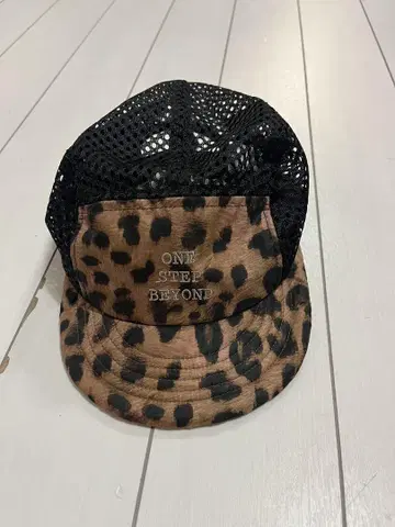 ELDORESO 캡 레오파드