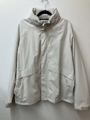 UNIQLO 라이트 베이지 풀 집업 마운틴 후드티
