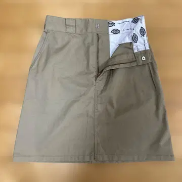 새상품급 Dickies 스커트 사이즈 36