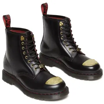 Dr.Martens DRAGON YEAR 모델