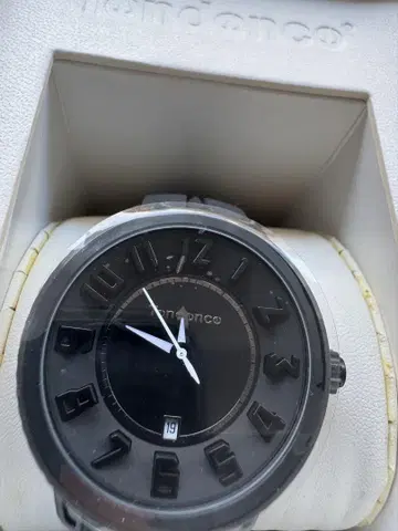 텐덴스 손목시계 블랙