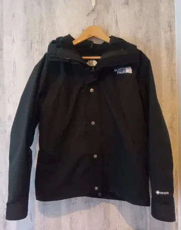 THE NORTH FACE 블랙 마운틴 후드티