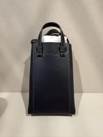 [새상품] FURLA 숄더백 세로형 미아스텔라 블랙 익명 배송