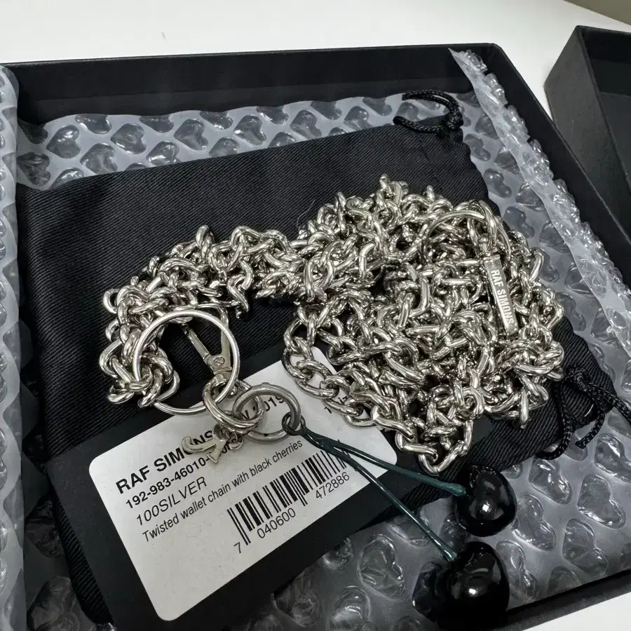 RAF SIMONS | 라프시몬스 Raf Simons Cherry Charm Keychain on