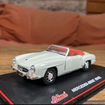 Schuco JUNIOR LINE 1/43 메르세데스 벤츠 190SL