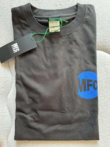 MFC STORE 티셔츠