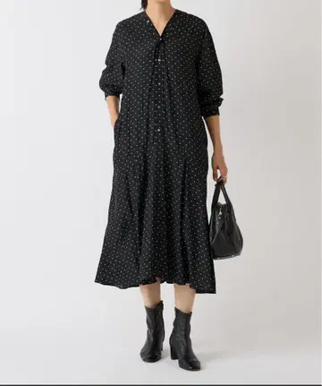 미사용에 가까운 도트 칼라리스 원피스 정가 29700