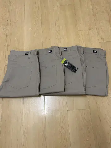 Lee 치노 팬츠 4개 일괄