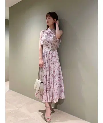 SNIDEL Sustainable 프릴 프린트 원피스