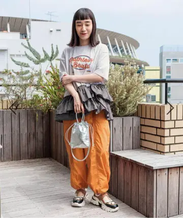미사용 새상품 니코앤드 브포크 콤비 프릴 락 T셔츠 L