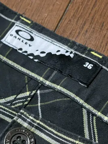 오클리 OAKLEY 체크 무늬 팬츠 36 사이즈