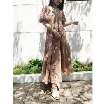 MERCURYDUO 백산 컷워크 레이스 원피스
