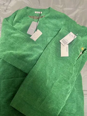 AURALEE(오라리) 코듀로이 그린 컬러 셋업