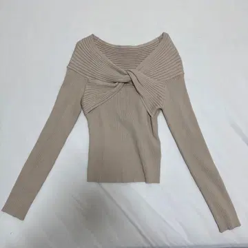 Her lip to 리본 포함 베이지 리브 긴팔 상의