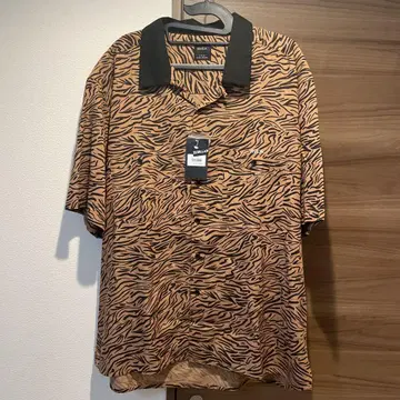 RVCA 루카 호랑이 무늬 오버 사이즈 셔츠