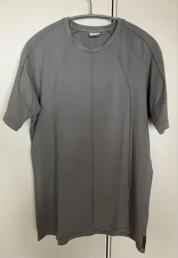 ARMANI EXCHANGE 티셔츠