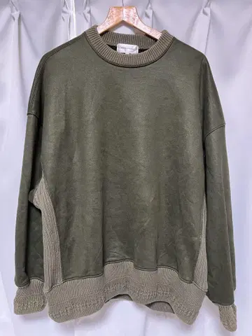 UNIVERSAL STYLE WEAR