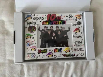 10th Anniversary WEST. 그룹 사진