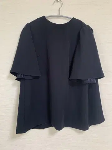 BORDERS at BALCONY 플레어 슬리브 블라우스 38 네이비
