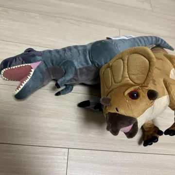 쥬라기 월드 공룡 봉제 인형 약 30cm 아퀼롭스, 티라노
