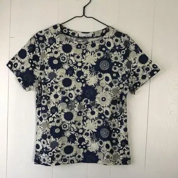 FABRICS 리버티 패턴 티셔츠 일본제