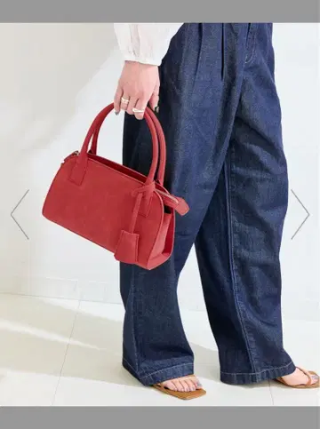 레드 스웨이드풍 핸드백