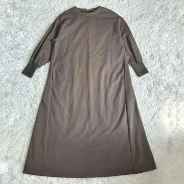북유럽 생활 도구점 A라인 원피스 광택 고급 데일리 크루넥