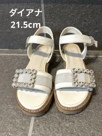 다이애나 비쥬 스트랩 샌들 21.5cm 화이트