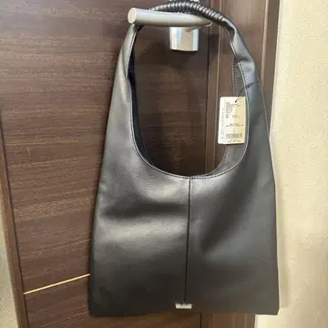 HARE 블랙 숄더백 F