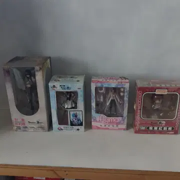 Steins;Gate 피규어 세트