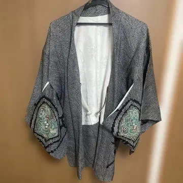 시보리 겉옷