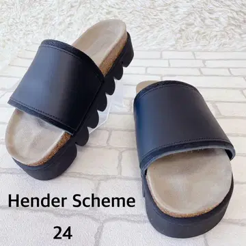 새상품급 Hender Scheme 핸더 스킴 캐터필러 샌들 통굽