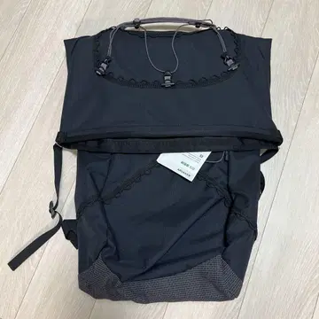클라터뮤젠 ARVAKER 40L 백팩