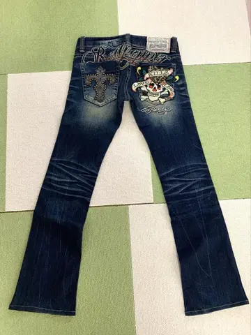 Red Pepper x Ed Hardy 자수 팬츠